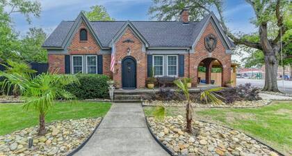 3BR Brick Cottage | Mins to USC & Riverbanks Zoo!