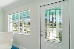 Hus (Ocean Oasis Apt B, Downtown, Beach, D) | Eksteriør