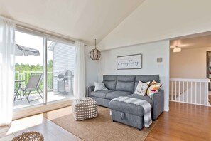 Televisie en een open haard