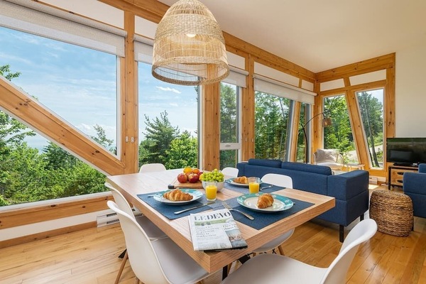 Dining room, living room