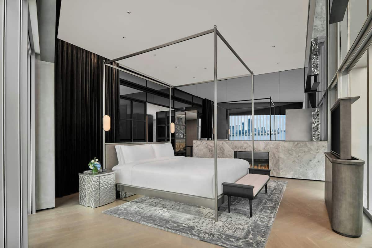 Suite (La Petite)