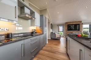 Microwave, dishwasher, coffee/tea maker