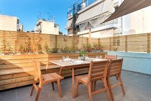 Apartment | 1 bedroom - THE Premium Loft Apartment - 1-common Terrace (Piraeus)