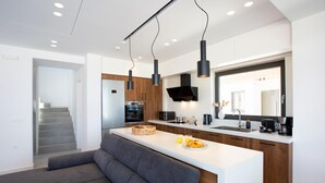 Villa | 4 Schlafzimmer, Internetzugang
