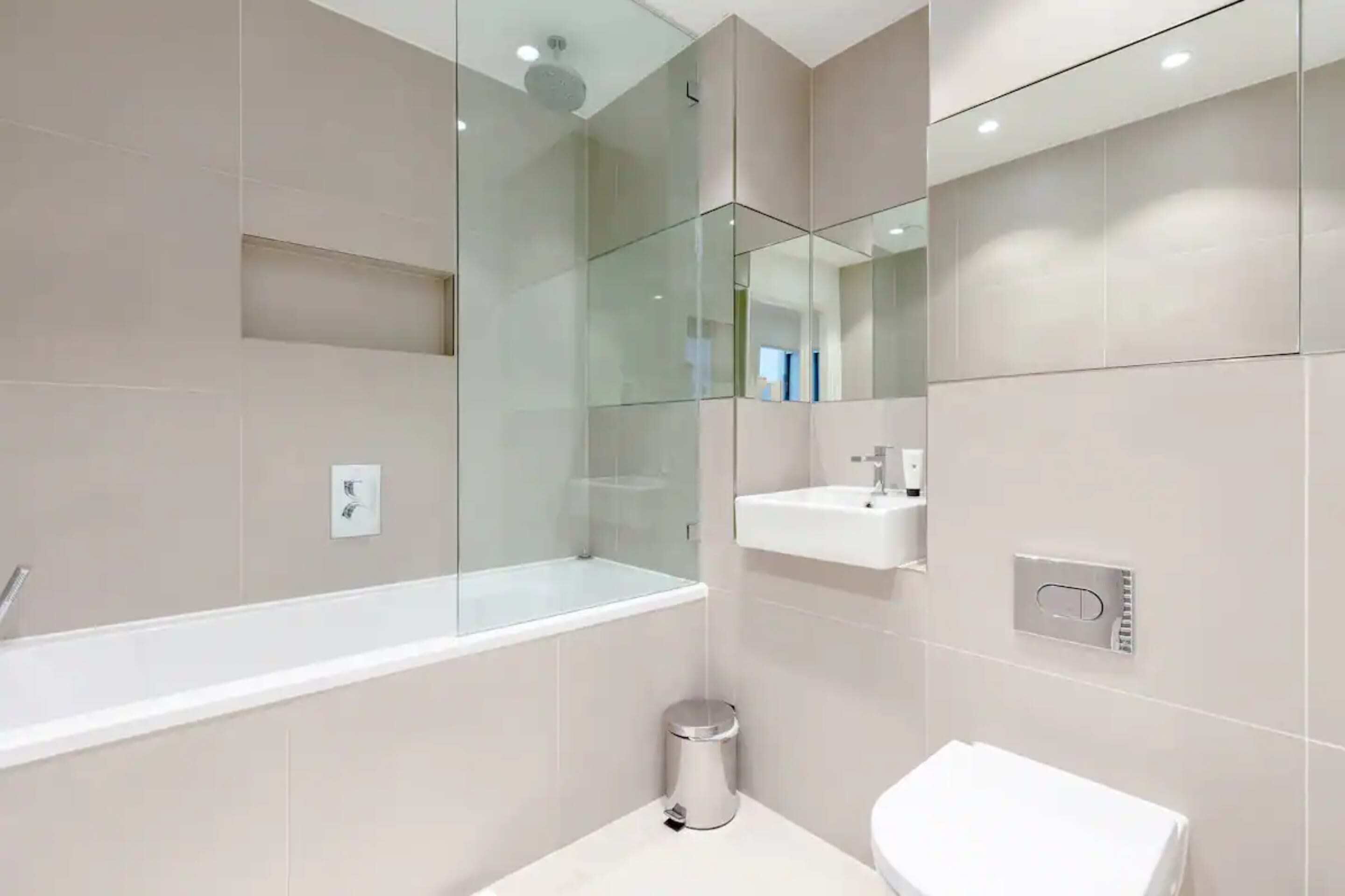 Appartement, 2 lits doubles | Salle de bain