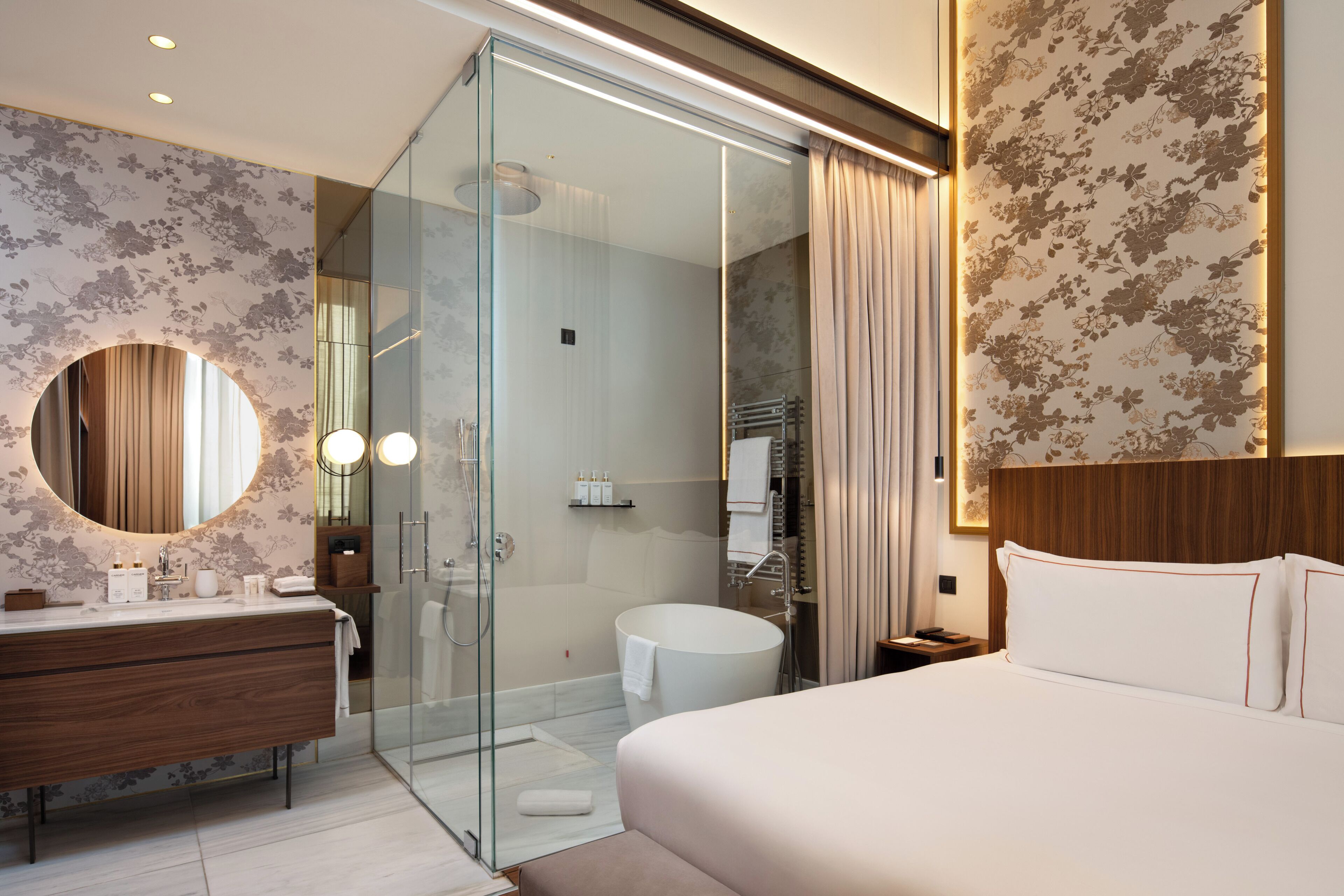 Hypo-allergenic bedding, down duvets, minibar, in-room safe
