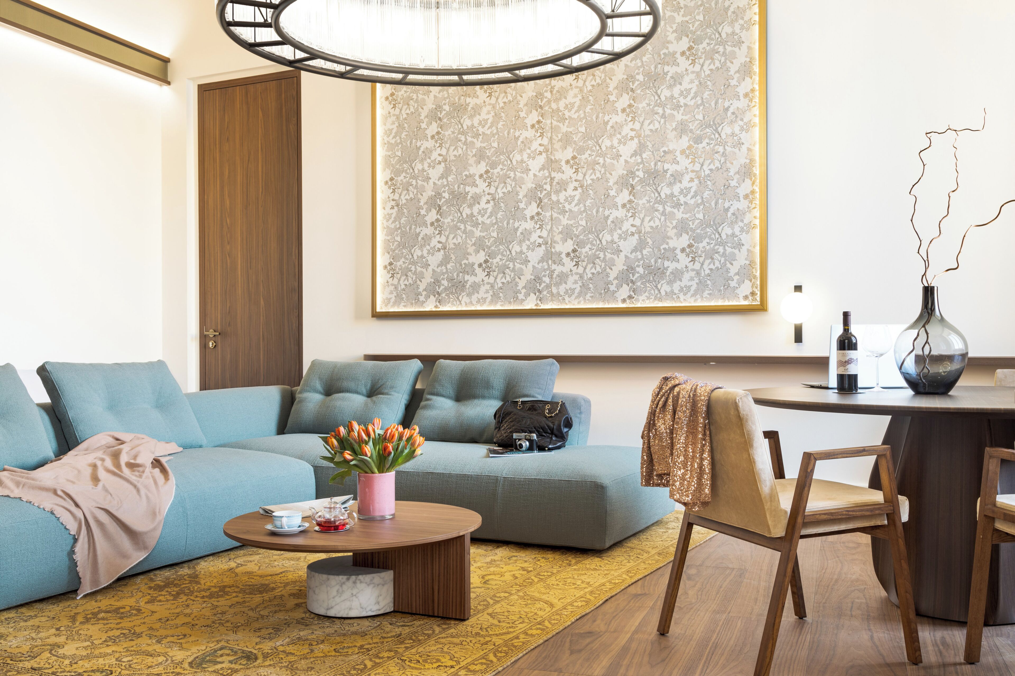 Ropa de cama hipoalergénica, edredón y minibar 