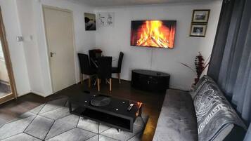 House | Living area | TV