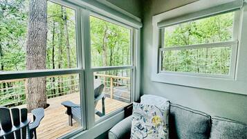 Smart-TV, Stereoanlage