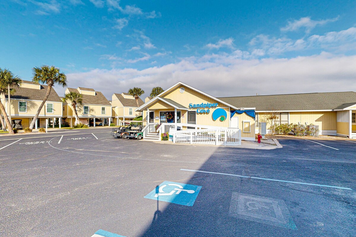 Photo 18 of Inviting condo with dock, pool, hot tub & private beach - dog-friendly