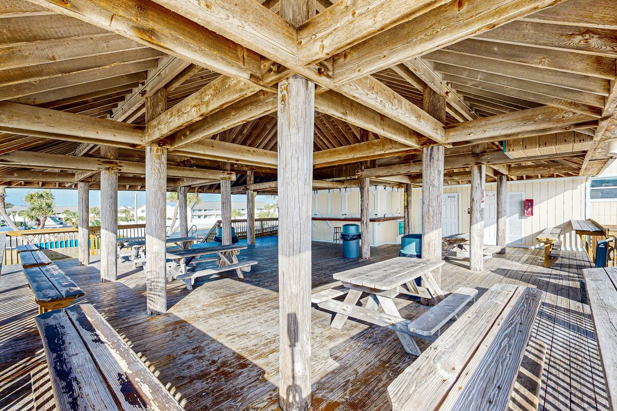 Photo 30 of Inviting condo with dock, pool, hot tub & private beach - dog-friendly