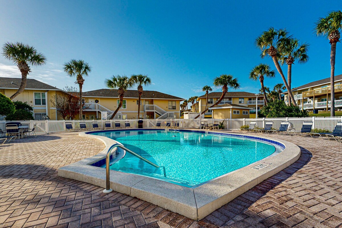 Photo 25 of Inviting condo with dock, pool, hot tub & private beach - dog-friendly