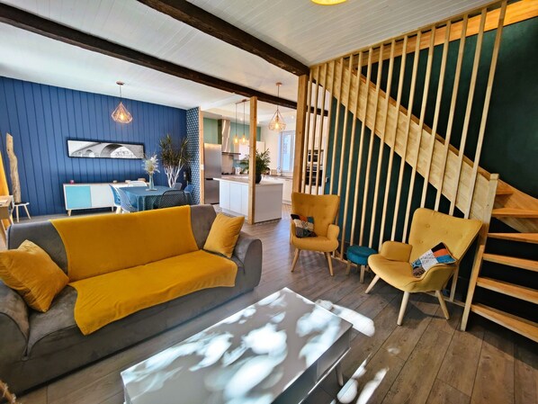 TV, fireplace, books