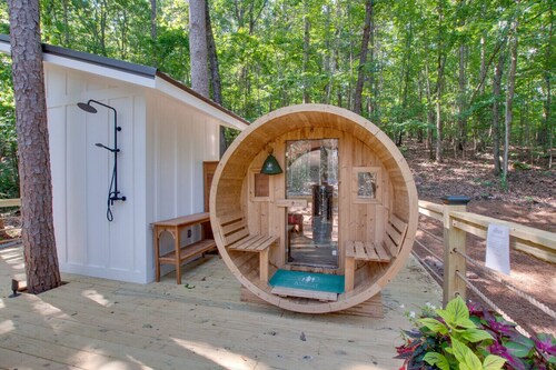 #6 (Pine) Luxury Treehouse near Lake Guntersville