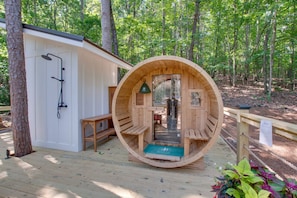Sauna - #6 (Pine) Luxury Treehouse near Lake Guntersville (Scottsboro)