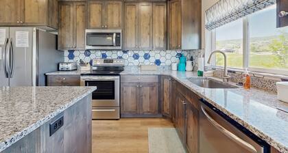 Inviting home with firepit, mountain view, sauna, skiing nearby, & W/D