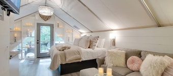 #11 Love Shack Luxury Glamping Tent Lovers Theme