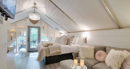 #11 Love Shack Luxury Glamping Tent Lovers Theme