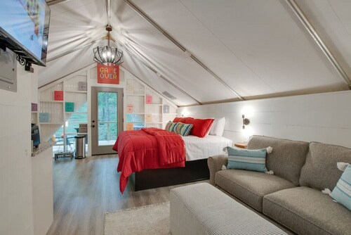 #8 (Game Room) Luxury Glamping Tent Arcade Theme