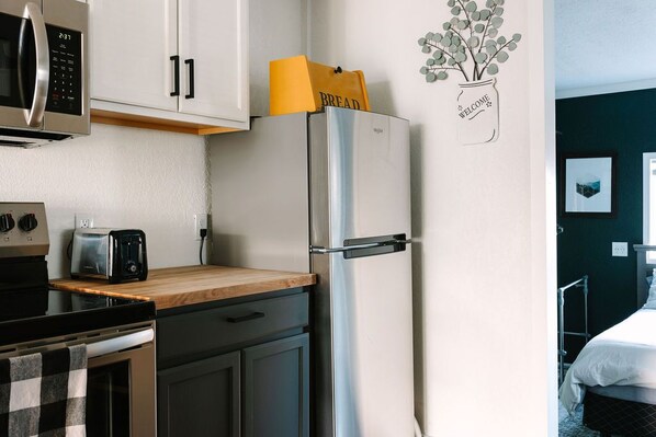Private kitchen - Farmhouse Style Guesthouse in Kennewick (Kennewick)