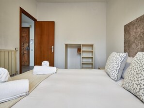 2 slaapkamers, internet, beddengoed