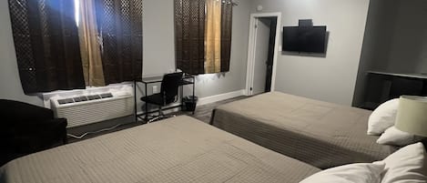 Kamar Keluarga | 1 kamar tidur, meja kerja, ruang kerja ramah laptop, dan Wi-Fi gratis