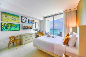 Luxury Apartment, 2 Bedrooms, Beach View