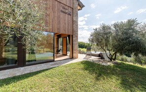 Property grounds - Cozy home in Volpago del Montello with sauna (Volpago del Montello)