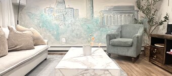 An oasis in Glover Park - guest suite with parking