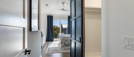 House, 4 Bedrooms | Interior