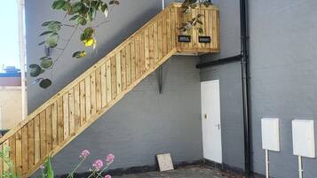 Enceinte de lâhĂ©bergement