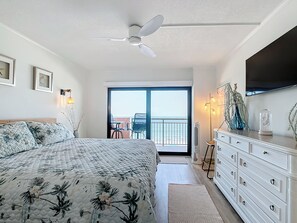 3 camere, una scrivania, ferro/asse da stiro, culla da viaggio