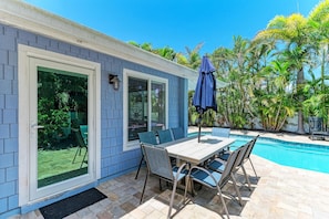 House, 2 Bedrooms | Outdoor dining - Salt Air East managed by Beach Retreats (Holmes Beach)