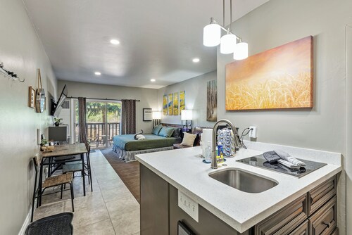 Relaxing end unit getaway in the heart of park city
