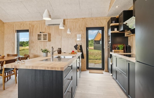 Gorgeous home in Grenaa with kitchen