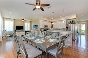 House, 6 Bedrooms | Private kitchen | Fridge, oven, coffee/tea maker, toaster - Paradise Found managed by Beach Retreats (Holmes Beach)