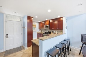 Villa, 4 Bedrooms | Private kitchen