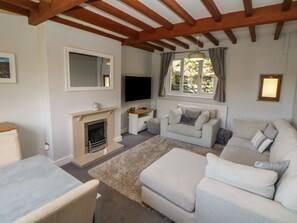 Living area - Wayland House (Bakewell)