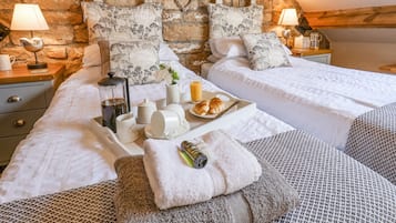 Cottage | Interior
