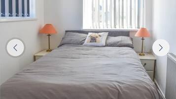 3 bedrooms, iron/ironing board, free WiFi, bed sheets