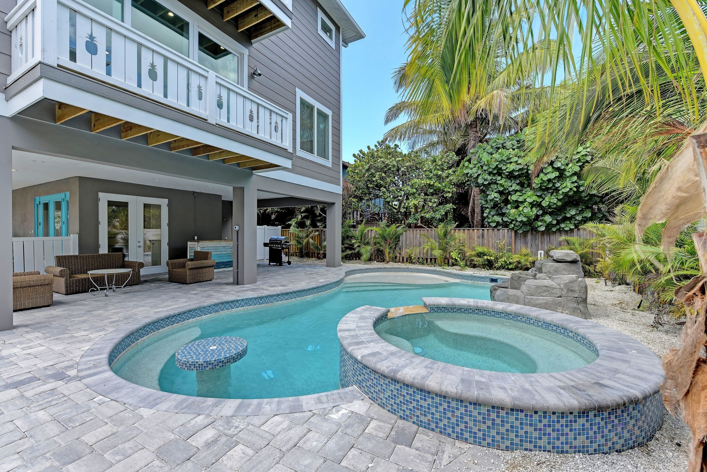 House, 6 Bedrooms | Pool | Outdoor pool, a heated pool