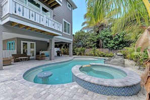 House, 6 Bedrooms | Pool | Outdoor pool, a heated pool - Mermaid's Landing managed by Beach Retreats (Bradenton Beach)