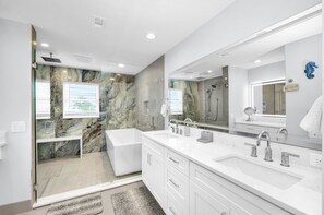 Huis, 5 slaapkamers | Badkamer | Handdoeken