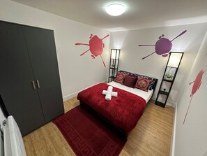 House | 1 bedroom, free WiFi, bed sheets