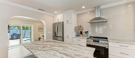 Casa, 2 habitaciones | Cocina privada | Frigorífico, horno, cafetera o tetera y tostadora