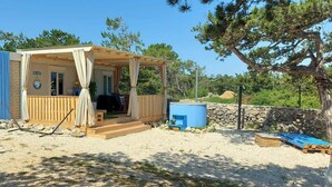 Unclassified image, 3 of 41, button - Blue - 2 Bedroom House & Hot Tub in Razanac (Razanac)