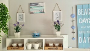 Unclassified image, 5 of 41, button - Blue - 2 Bedroom House & Hot Tub in Razanac (Razanac)