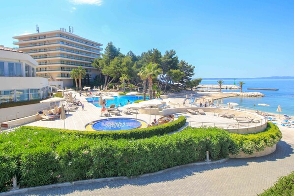 Studio, 1 Queen Bed | Pool | Outdoor pool - S2-spacious Studio With the sea View & use of Pool (Podstrana)