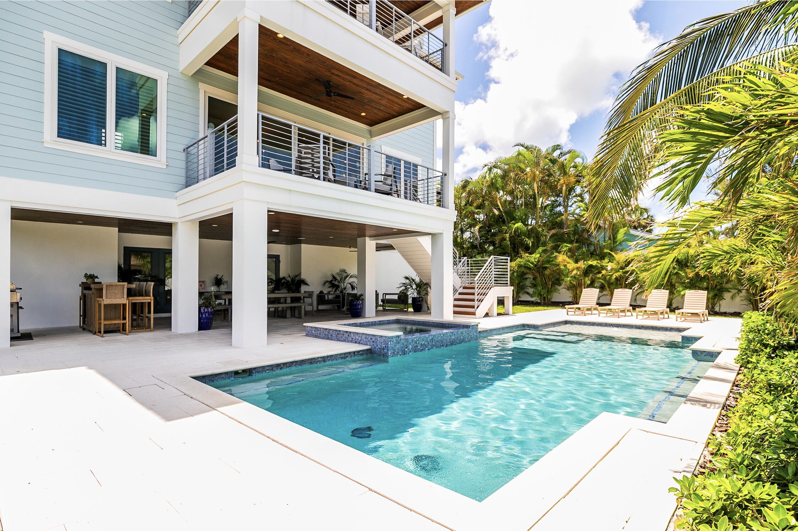 House, 4 Bedrooms | Pool