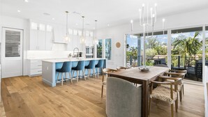 Rumah, 4 kamar tidur | Tempat makan